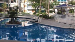 Bazén v ubytovaní Apartment near La Mata beach alebo v jeho blízkosti