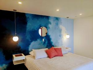 OFF HOSTEL客房内的一张或多张床位