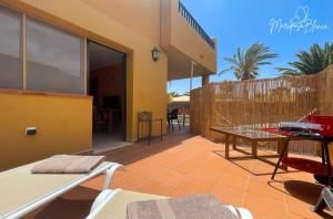 Ein Balkon oder eine Terrasse in der Unterkunft B-Rent Mariposa Private Garden