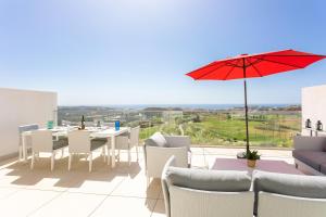 Balkón alebo terasa v ubytovaní Luxury Penthouse Large Terrace OR79 by AORA STAY