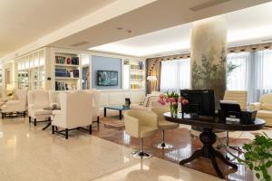 Posezení v ubytování Hotel Roxy Plaza