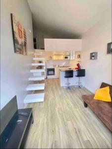 Fotografia z galérie ubytovania T1 bis Duplex récent + parking+jardin bien placé v destinácii Toulouse