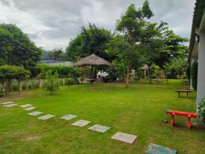 Zahrada ubytování บ้านไม้หอมบูติค สวนผึ้ง
