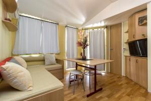 TV a/nebo společenská místnost v ubytování Guest house Punta