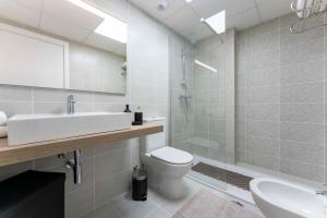 Kúpeľňa v ubytovaní Apartamento de lujo de dos dormitorios + 5 fotografií