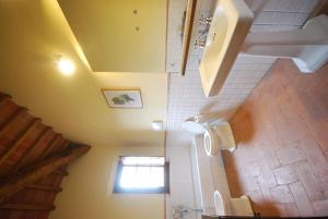 Salle de bains dans l'établissement Doga Delle Clavule