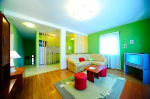 Posedenie v ubytovaní Holiday home with pool, Supetar, Island Brac