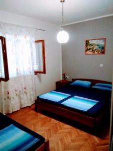Postel nebo postele na pokoji v ubytování House " Bond "
