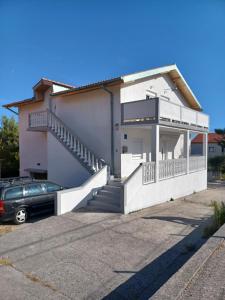 Budova, kde se apartmán nachází