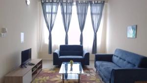 Gallery image of VUE RESIDENCES SERVICE SUITE - 2 rooms for 4 pax in Kuala Lumpur +18 photos