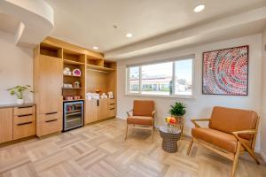 Dapur atau dapur kecil di Harbor House Inn
