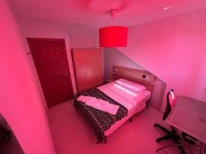 Łóżko lub łóżka w pokoju w obiekcie Residencia Vista Alegre
