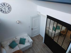 Posteľ alebo postele v izbe v ubytovaní T2 de standing près du port, avec terrasse et clim