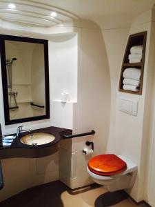 Koupelna v ubytování Fasthotel Dunkerque