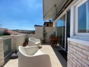 A balcony or terrace at La casa di Angelina
