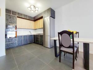 Kuchyňa alebo kuchynka v ubytovaní Sweet Home Avalon