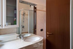 A bathroom at CASA ANGELA