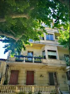 Zdjęcie z galerii obiektu Grand Appartement haussmannien w Marsylii
