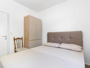 Posteľ alebo postele v izbe v ubytovaní Holiday Home Kata by Interhome