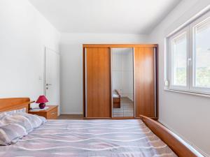Posteľ alebo postele v izbe v ubytovaní Holiday Home Kata by Interhome