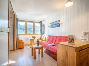 Posezení v ubytování Apartment Arcelle 505 by Interhome