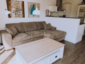 Η κουζίνα ή μικρή κουζίνα στο Holiday Home Assum by Interhome +22 φωτογραφίες