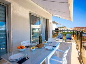 Fotografia z galérie ubytovania Apartment Marina Real II by Interhome v destinácii Denia