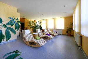 Posezení v ubytování Hotel Im Kräutergarten