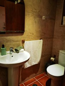 Kylpyhuone majoituspaikassa Quinta do Vale Encantado
