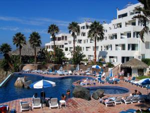 Bazén v ubytování Las Rocas Resort & Spa nebo v jeho okolí