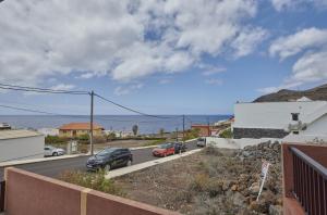 Zdjęcie z galerii obiektu La Pardela - 2BR Sea Views Private Terrace - Wifi w mieście Valverde +22 zdjęcia