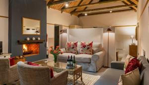 Posezení v ubytování L'Auberge Chanteclair