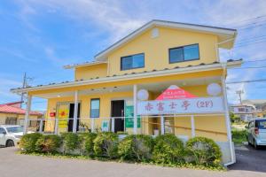Gedung tempat guest house berlokasi +5 foto