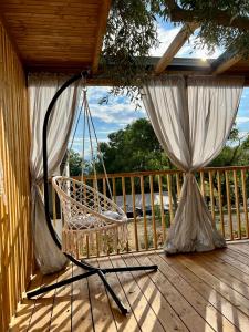 Balkón alebo terasa v ubytovaní Villa Family Grand de Luxe Mobilhome