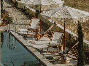 Bazén v ubytovaní BATU Luxury Apartments alebo v jeho blízkosti
