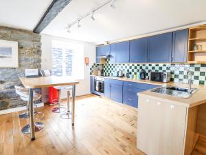 Gallery image of Harbour Suite in Porthmadog +10 photos