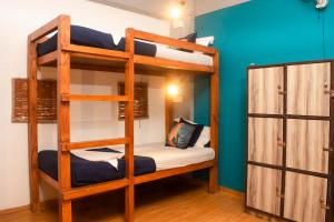 เตียงในห้องที่ Jugglers Backpack +111 ภาพ