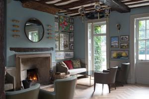 Posezení v ubytování Bush Hotel Farnham