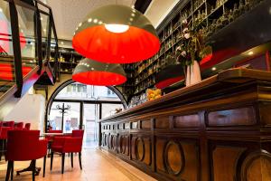 Ruang duduk di Hôtel Le Père Léon