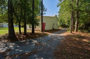 Gallery image of The Private Barn in Southern Pines