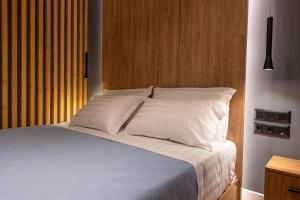 A&N Athens Luxury Apartments - Akadimou客房内的一张或多张床位