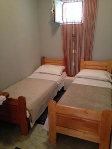Posteľ alebo postele v izbe v ubytovaní Apartment Starigrad 6623c