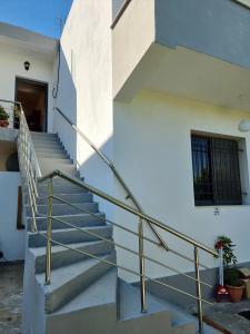 都拉斯GUEST HOUSE VILA ELEZI的相册照片