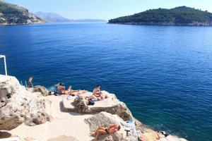 Fotografia z galérie ubytovania Apartments by the sea Dubrovnik - 8546 v Dubrovníku