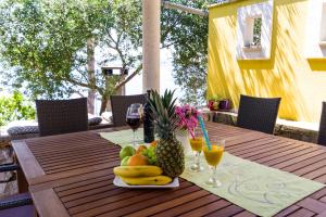 Nápoje v ubytovaní Secluded fisherman's cottage Lavdara, Dugi otok - 396