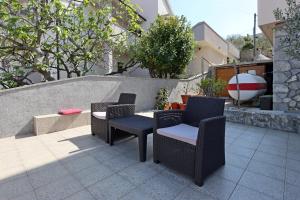 Posezení v ubytování Apartments and rooms with parking space Vrbnik, Krk - 5299