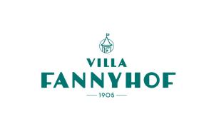 a sign for the villa famhovride with a light bulb at Villa Fannyhof in Haapsalu