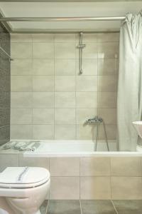 Kúpeľňa v ubytovaní Fani Luxury Apartments Stavros