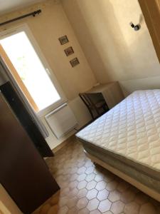Fotografia z galérie ubytovania Grande maison de ville avec jardin T7 perpignan v destinácii Perpignan
