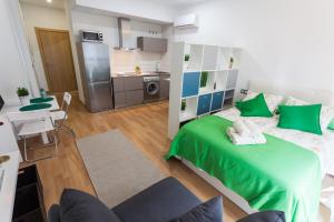 Kuchyňa alebo kuchynka v ubytovaní Romántico Estudio con Piscina